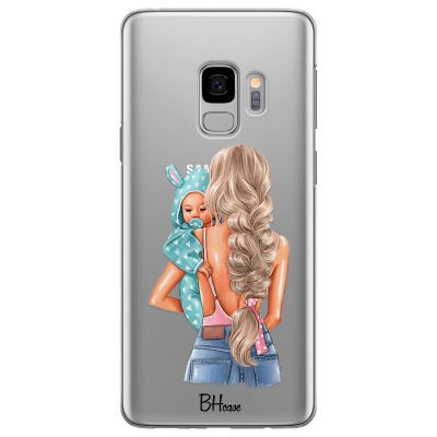 Mother Blonde With Boy Samsung S9 Tok